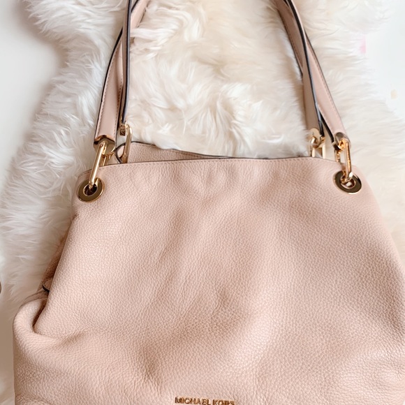 Michael Kors Shoukder Bag - Picture 6 of 6